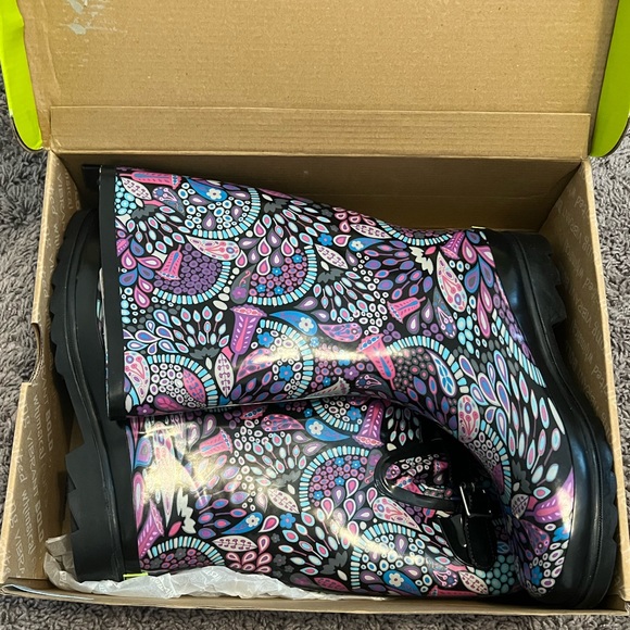 Western Chief Rain Water Proof Boots Boho Floral - Picture 2 of 8